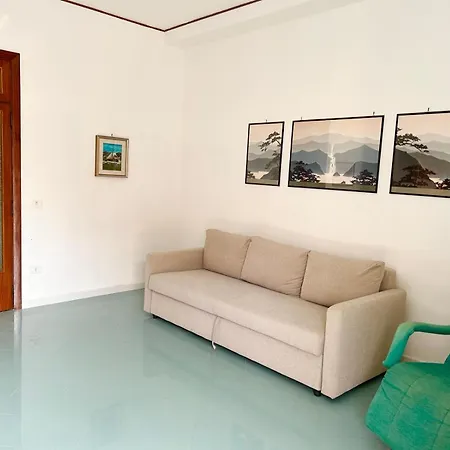 From With Σορέντο